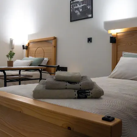 Oda ve Kahvaltı Teatar 4 Subotica